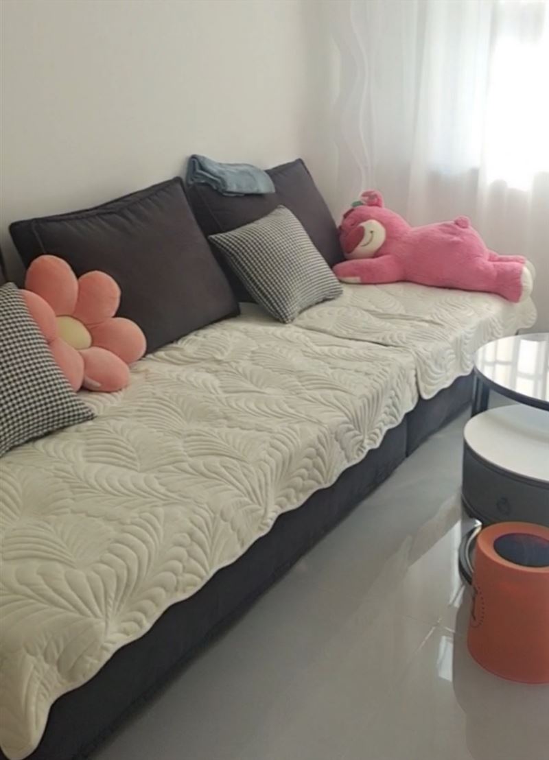 九成新沙發(fā)