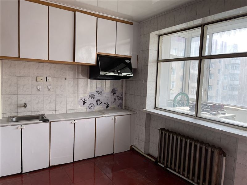 出租朝陽(yáng)一組團(tuán)2單元602室