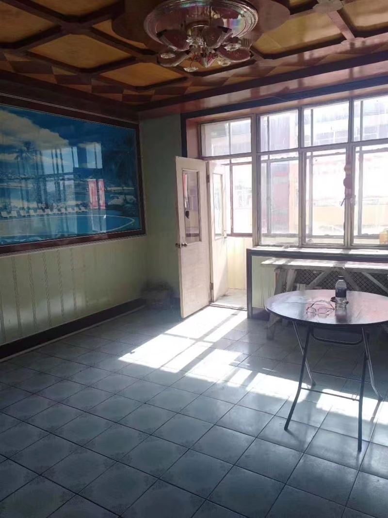 十小學(xué)區(qū)房出租