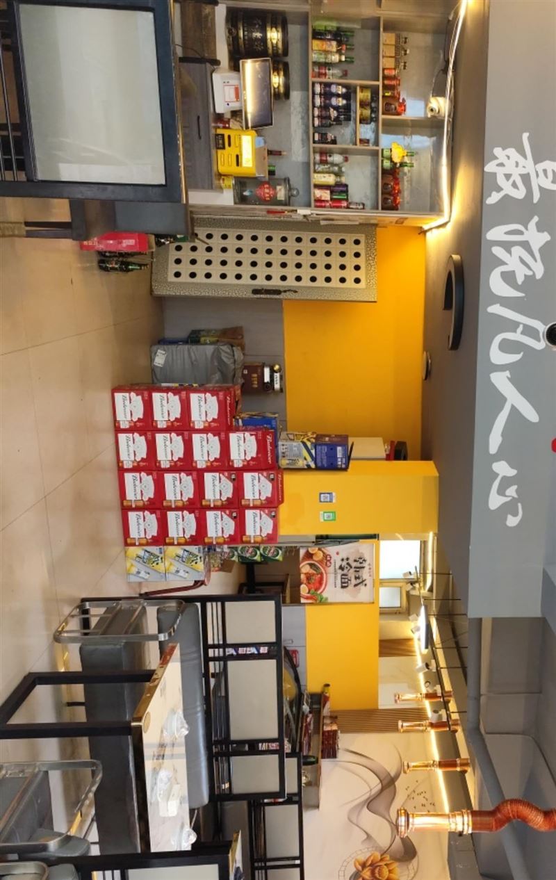 銀達(dá)燒烤店外兌