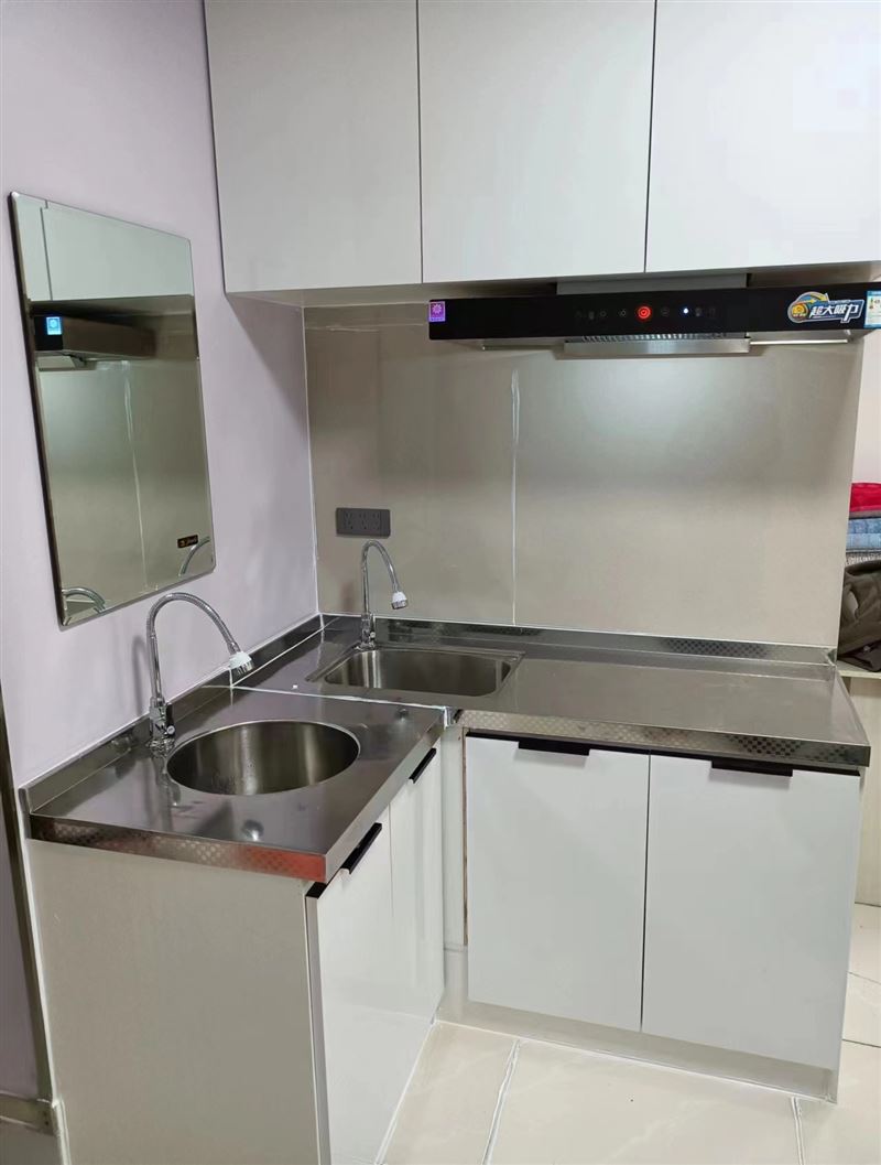 出租萬寶小區(qū)8號樓4樓