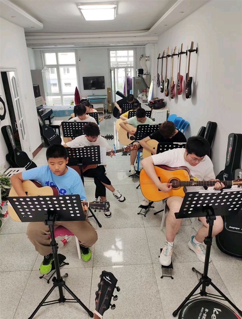 吉他調(diào)音換弦調(diào)弦距