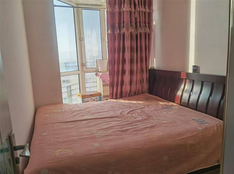 十中十小學(xué)區(qū)房