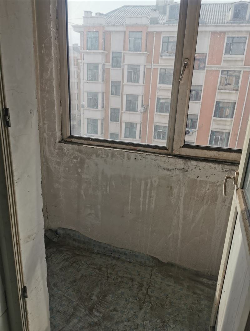 北岸226號(hào)樓2單元502