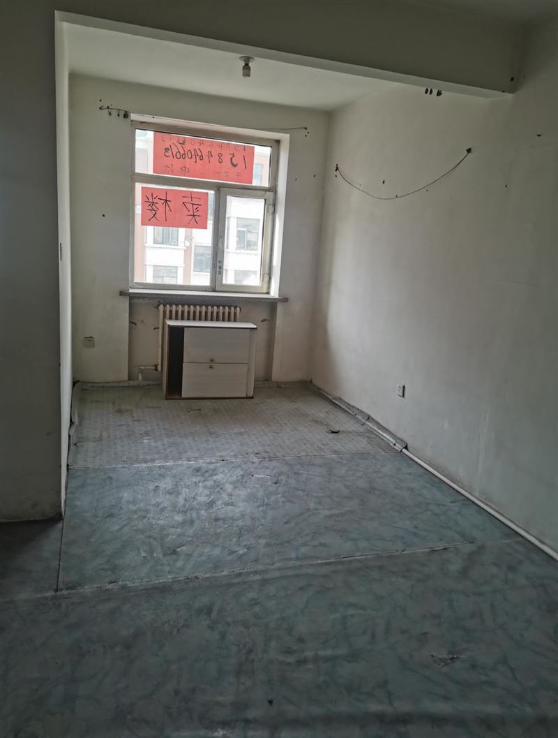 北岸226號(hào)樓2單元502