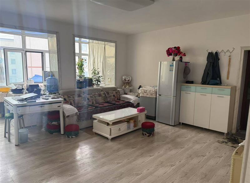 售仙洞山附近3樓