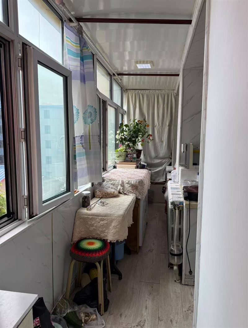 售仙洞山附近3樓