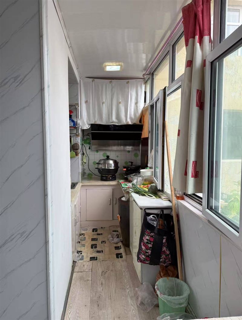 售仙洞山附近3樓