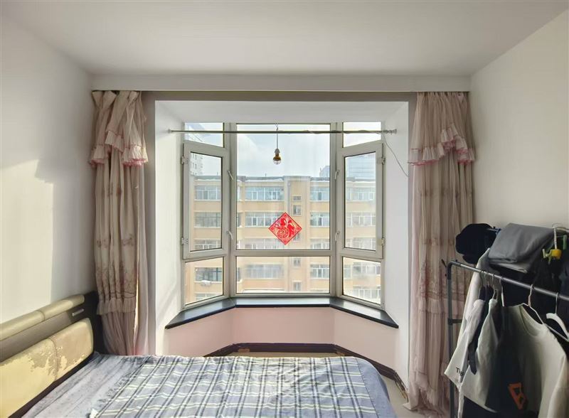 特價(jià)急賣頂樓