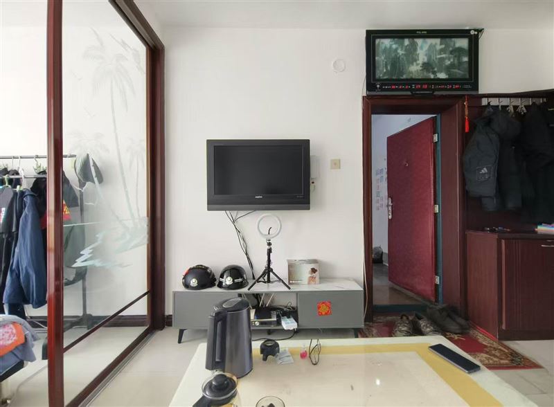 特價(jià)急賣頂樓