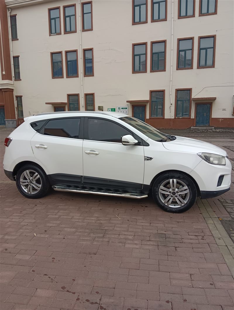 13年江淮瑞風(fēng)s5手動高配6速原值12萬