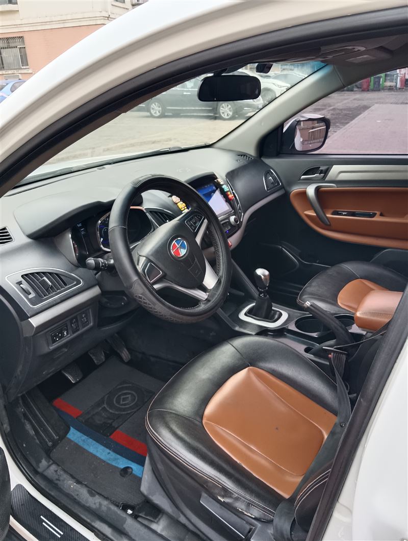 13年江淮瑞風(fēng)s5手動(dòng)高配6速原值12萬(wàn)