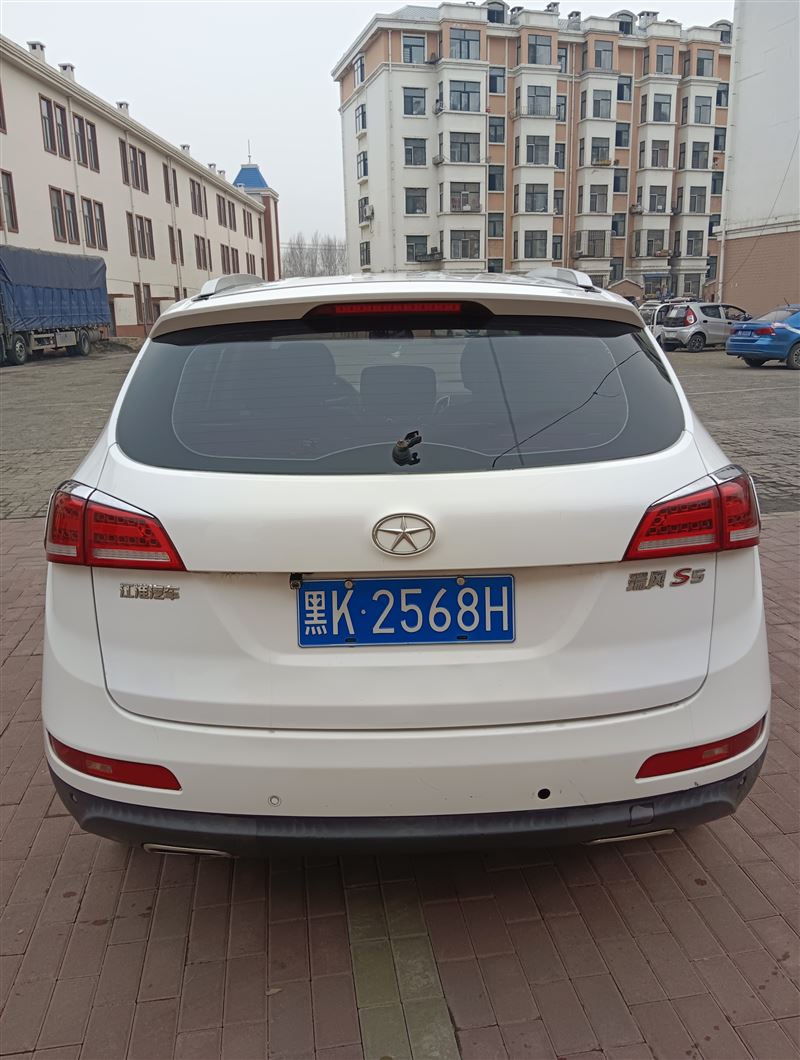 13年江淮瑞風(fēng)s5手動(dòng)高配6速原值12萬(wàn)