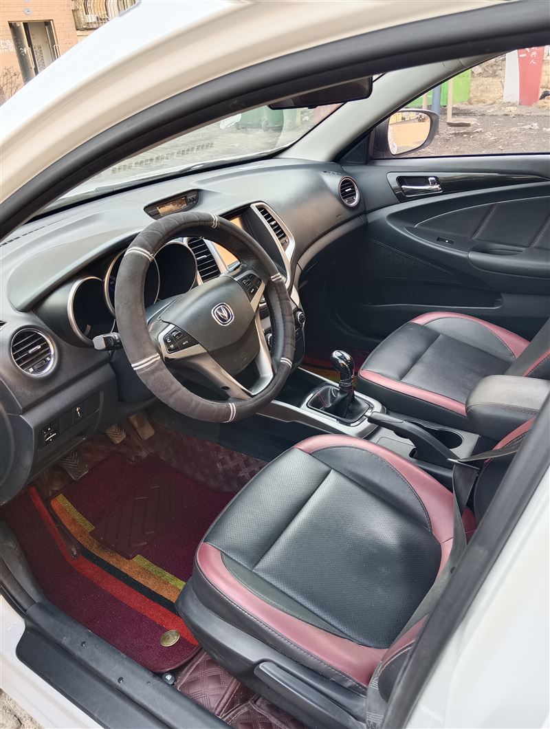 15年長安逸動xt手動高配