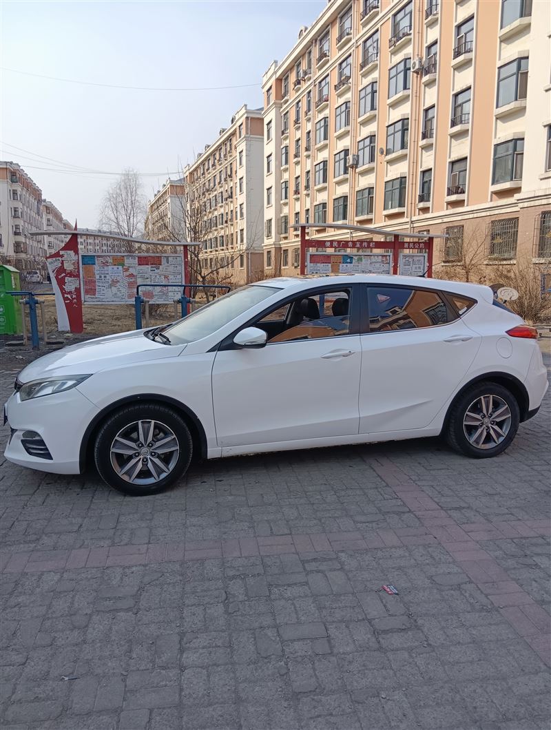 15年長安逸動xt手動高配