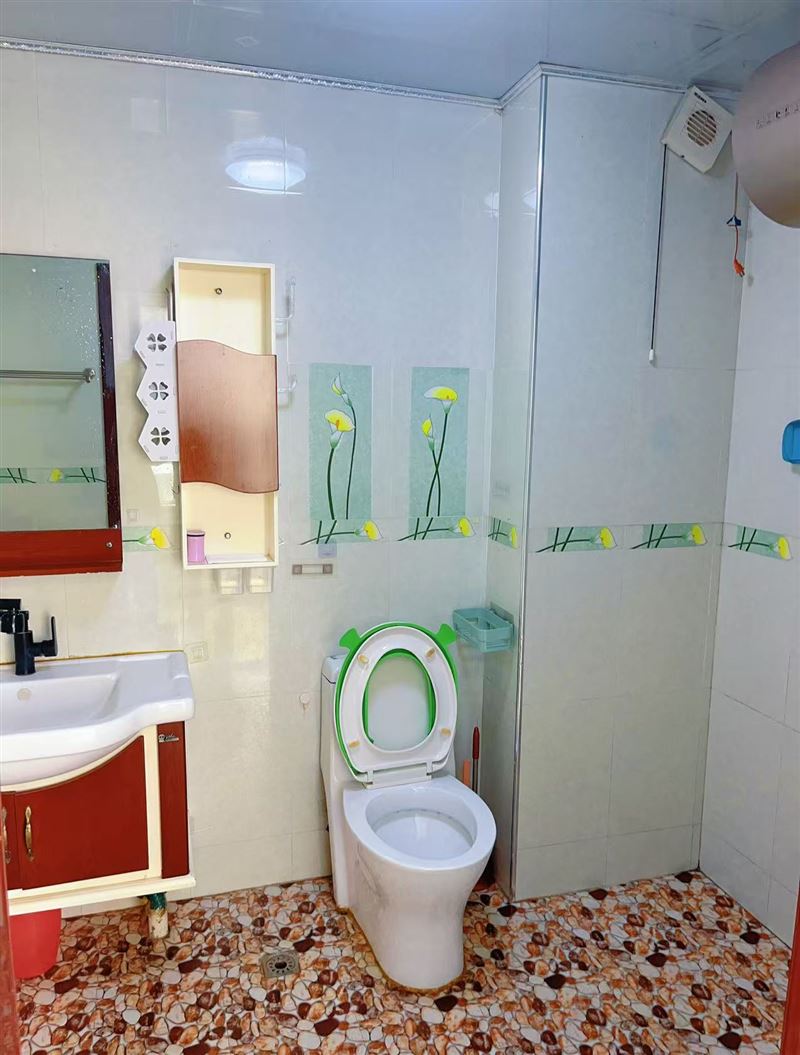 賣(mài)經(jīng)典名居五樓