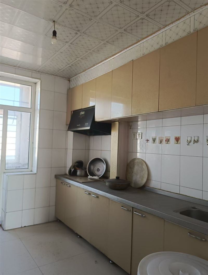 北岸新城5樓48平