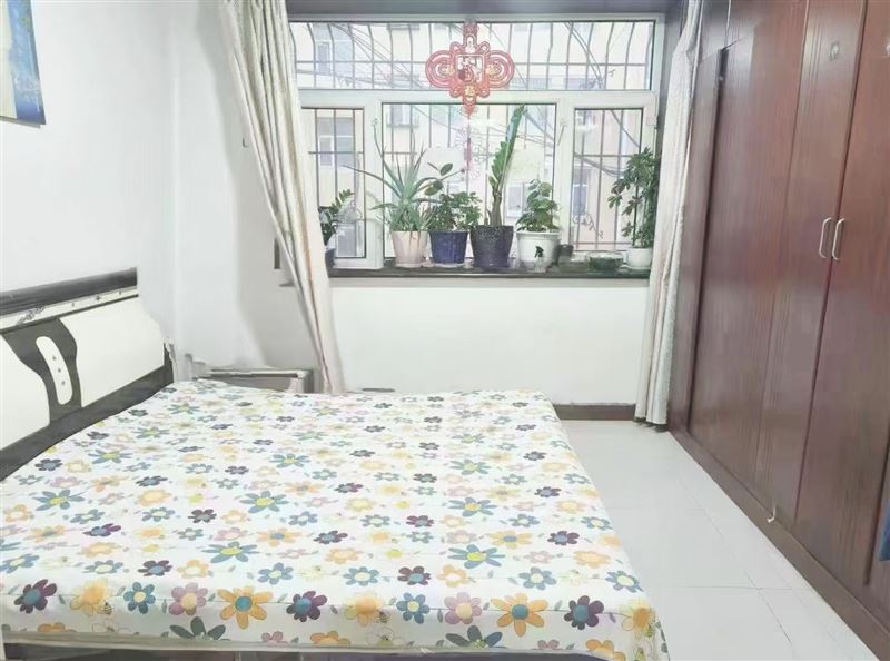 六小學(xué)區(qū)房